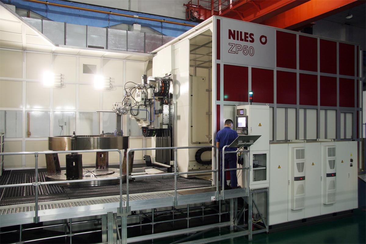 Φ5m數(shù)控成形磨齒機(jī)(德國納爾斯公司)