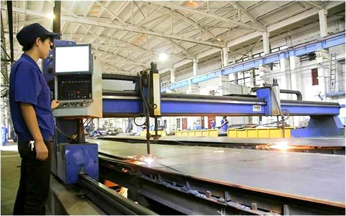 德國光電跟蹤數(shù)控切割機