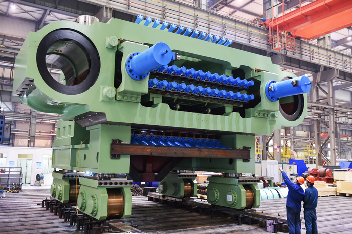 125MN拉伸機核心部件—重達1200余噸活動夾頭