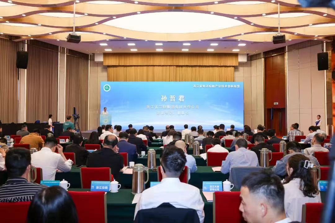 1745975941180922.jpg e40be88c070ac51c389513c5b6cfc9cc.jpg